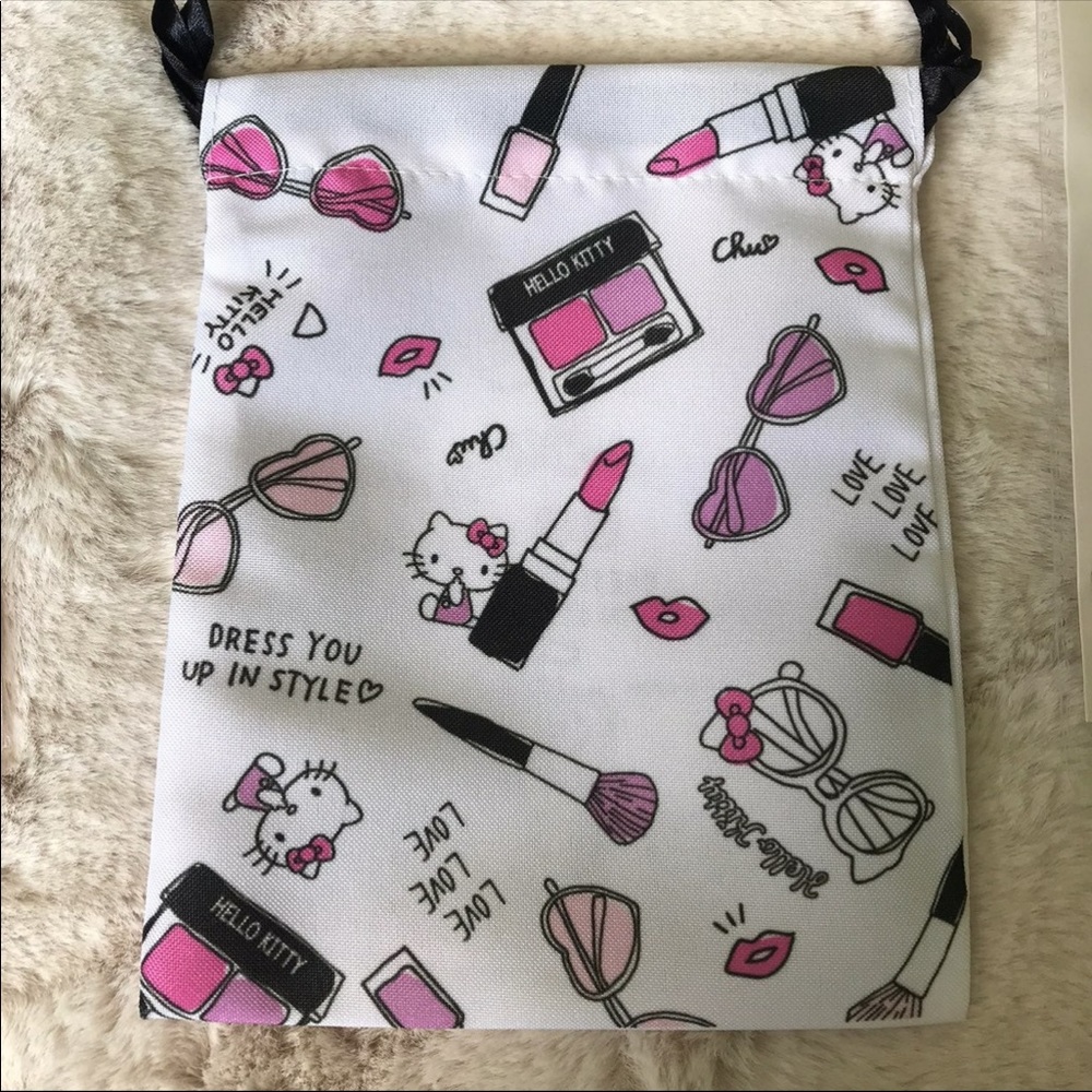 Hello Kitty Bundle - Picture 3 of 7
